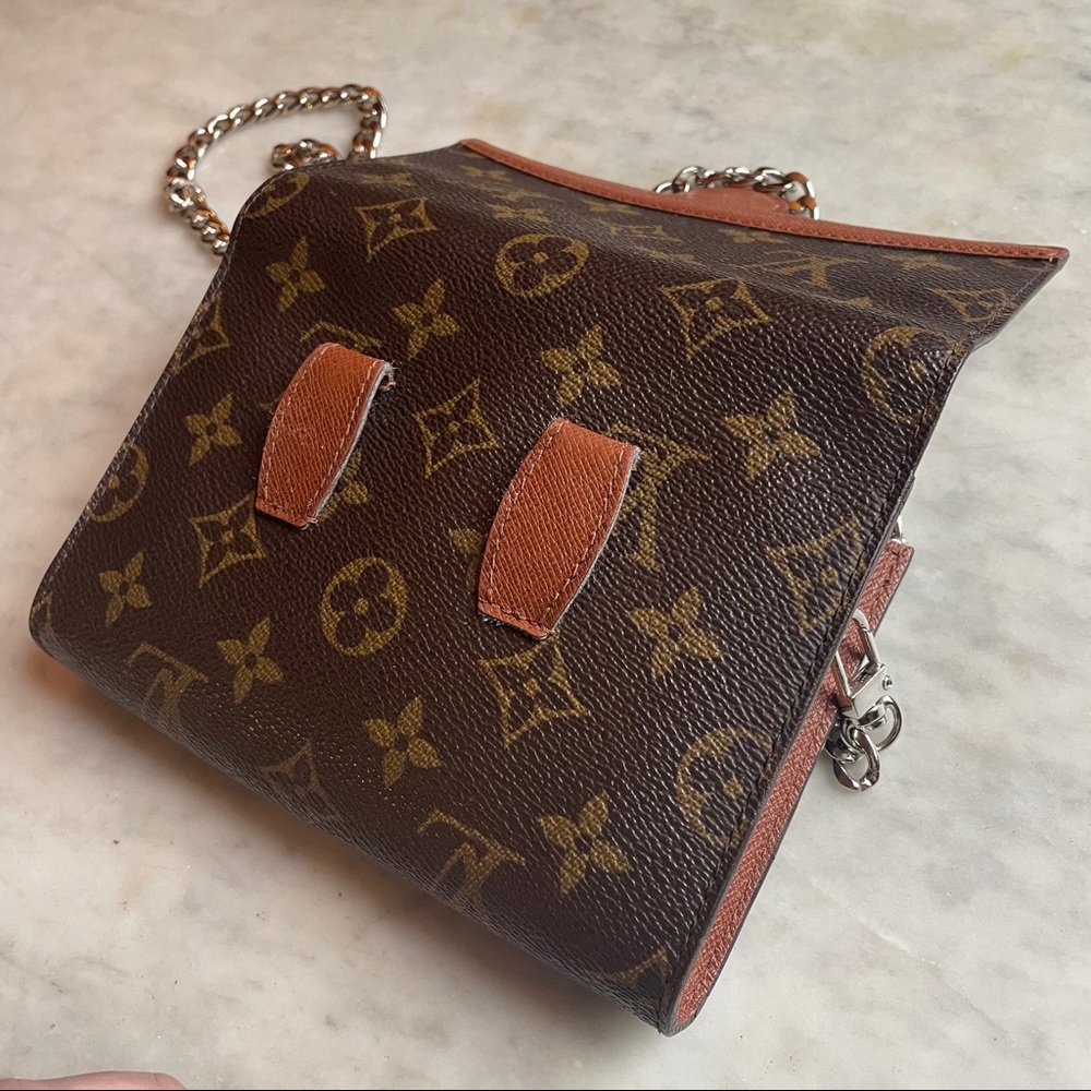 Louis Vuitton belt bag+chain crossbody / 4 types of carry - Picture 2 of 9